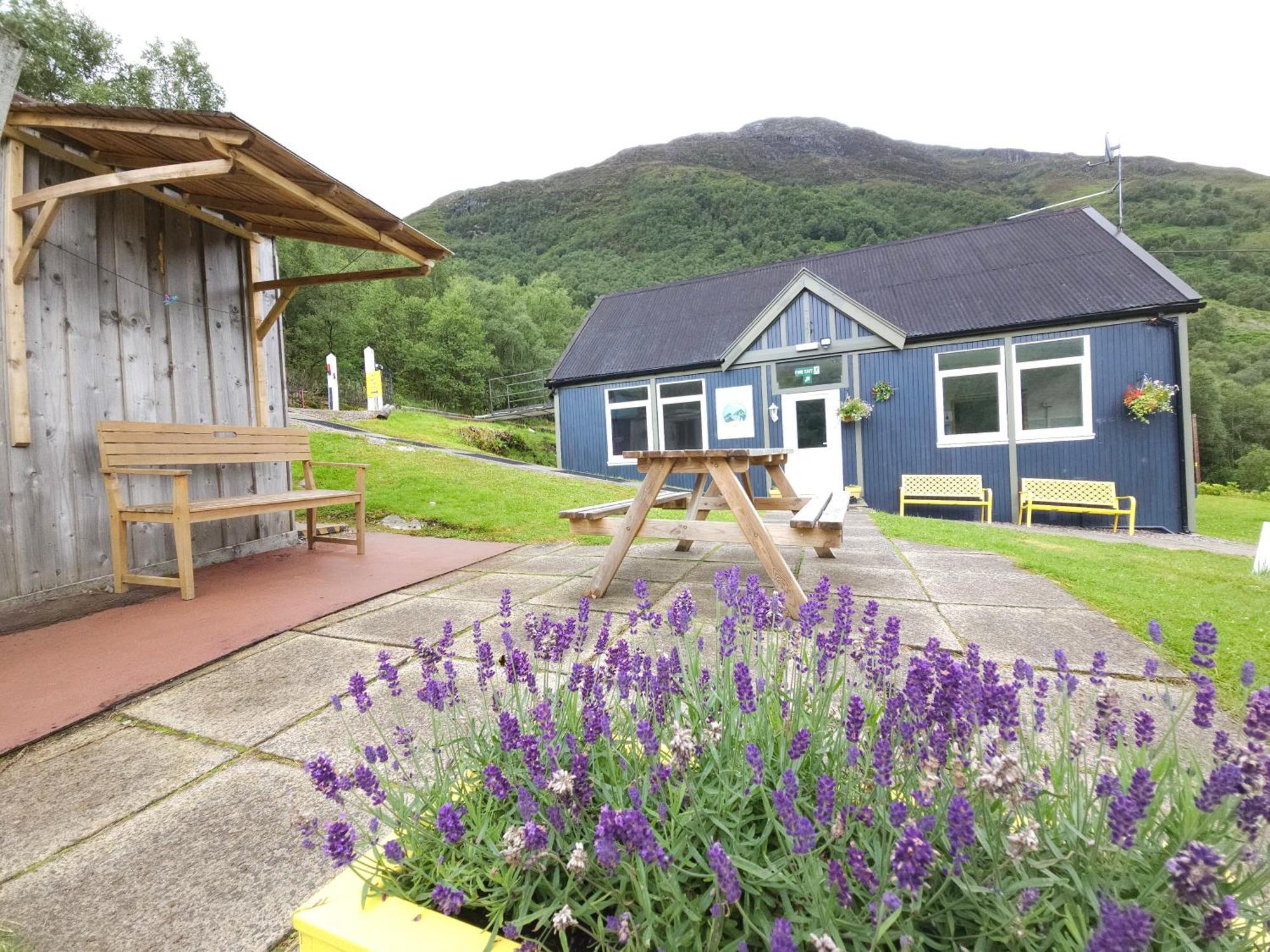 West Highland Lodge Кинлохливен Экстерьер фото